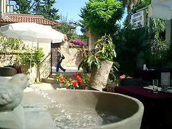 Hotell Sabah 2*